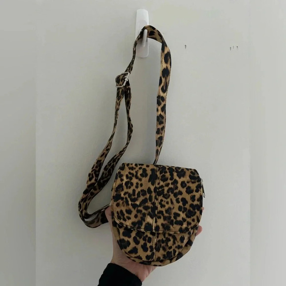 Cheetah Leopard  Animal Print Shoulder Bag - Picture 4 of 6